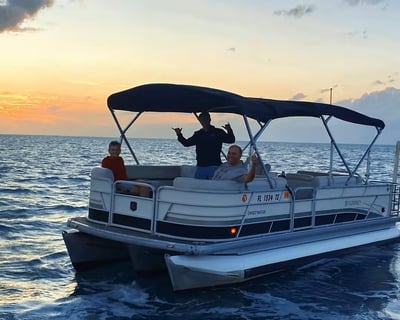 Cruise Naples on a 4-Hour Private Boat Charter