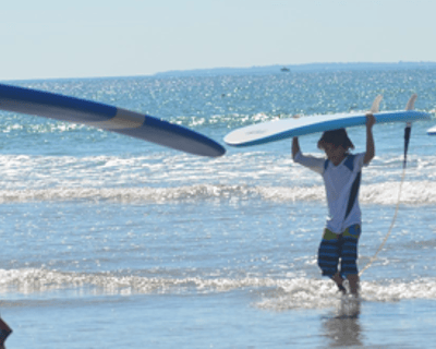 2-Hour Surfboard Rental in Westerly