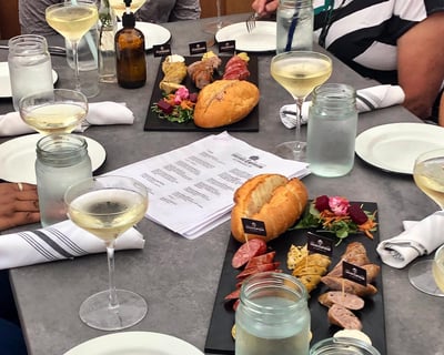 Downtown Sonoma Food Tour with Wine Tastings