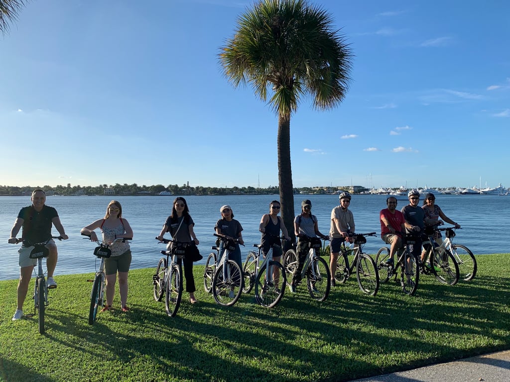 Insider's Lake Trail Bike Tour of Palm Beach