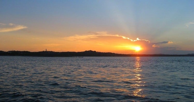 BYOB Sunset Boat Tour on Lake Travis