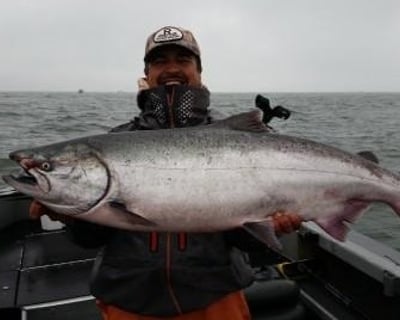 Buoy 10 Salmon Fishing Trip Near Astoria