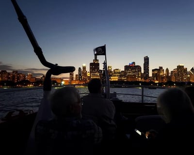 Chicago Happy Hour Cruise On Lake And River