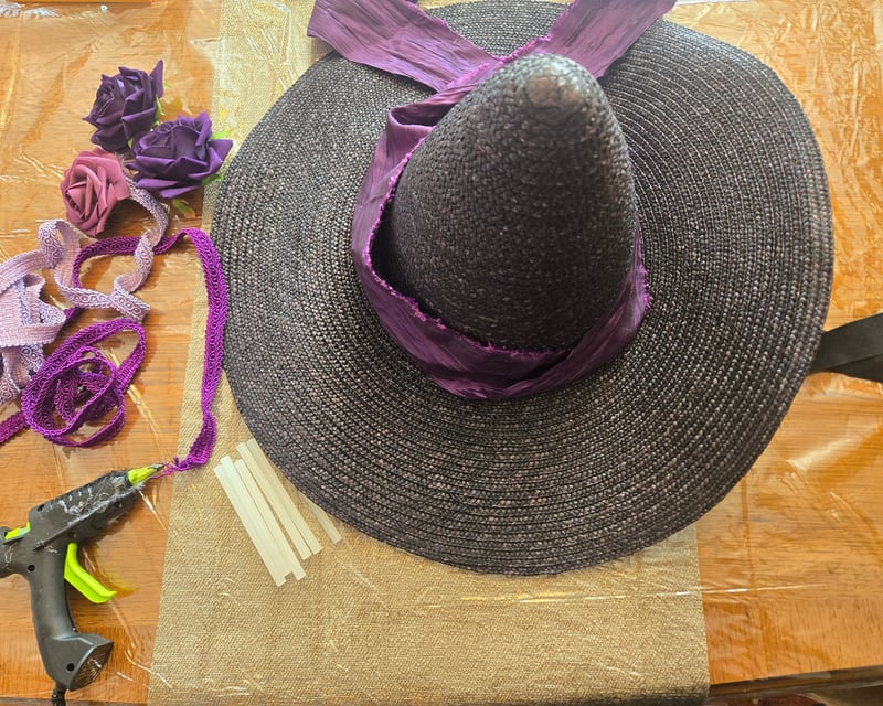 Small-Group Witch Hat Making Workshop in Salem