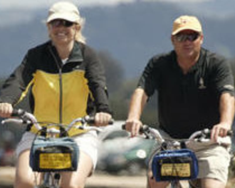 Traditional 7-Speed Bike Rental in Monterey