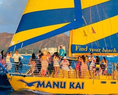 Honolulu Sunset Sail