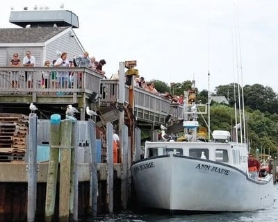 Chatham Food & Legends Walking Tour