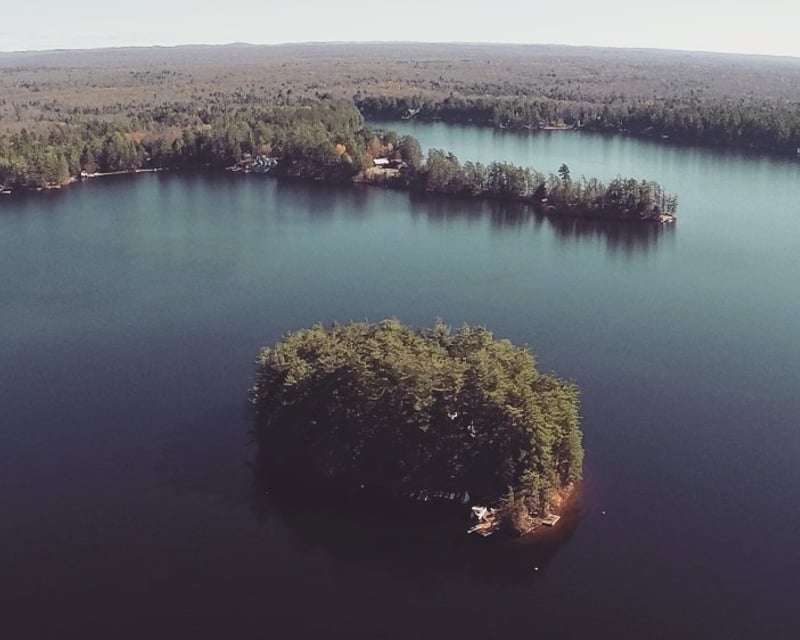 Guided Pontoon Fishing Trip on Brantingham Lake