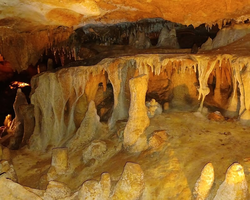 Crystal Cave Headlamp Tour in Springfield, MO