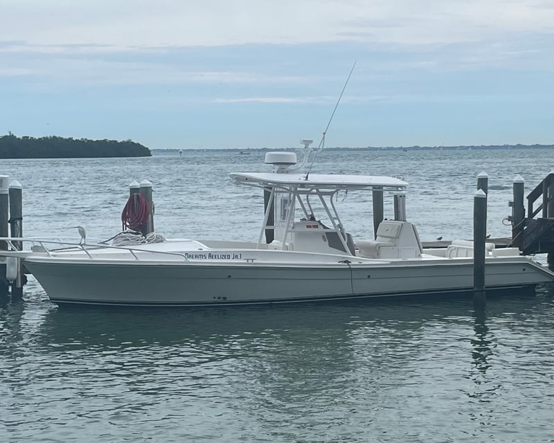 35' Inshore & Offshore Boat Charter in Sarasota