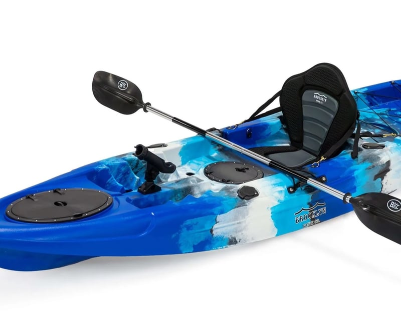 Single Kayak Rental on Fellows Lake in Springfield