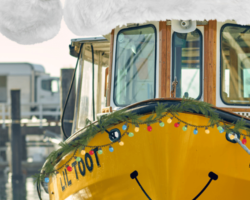 Narrated Holiday Harbor Cruise in Santa Barbara