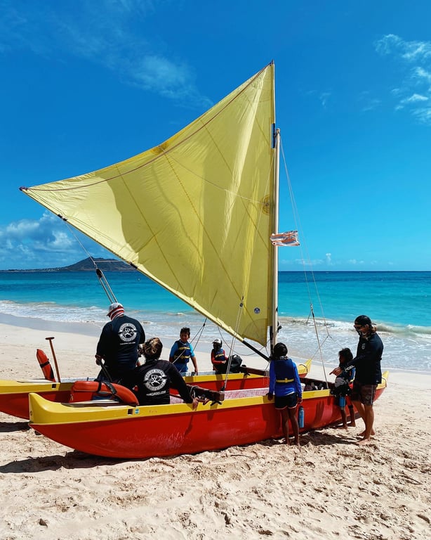Huaka'i Waʻa Peʻa Hawaiian Sailing Canoe Adventure