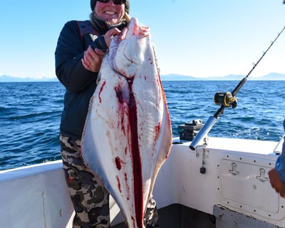 8-Hour Halibut Fishing Charter in Ninilchik