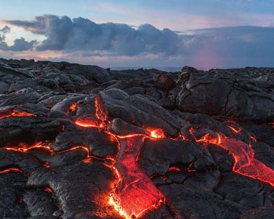 Slingshot Rental to Hawaiʻi Volcanoes National Park