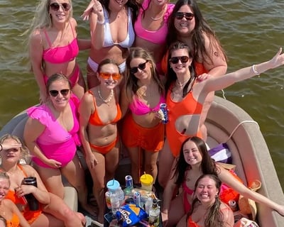 Bachelor & Bachelorette Pontoon Cruise in Fort Lauderdale