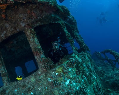 Advanced Open Water Diving Course in Honolulu