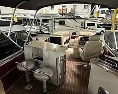 Antioch 27' Tritoon Boat Rental