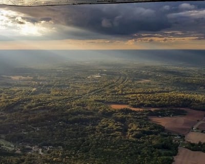 Historic Triangle Scenic Flight From Yorktown