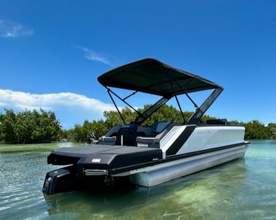 Cruise Key West on a Private 8-Hour Boat Charter
