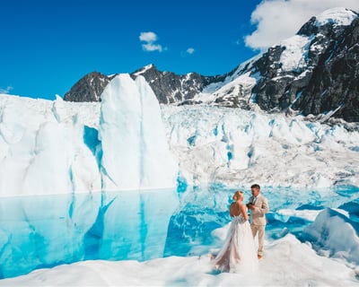 5-Hour Palmer Helicopter Elopement