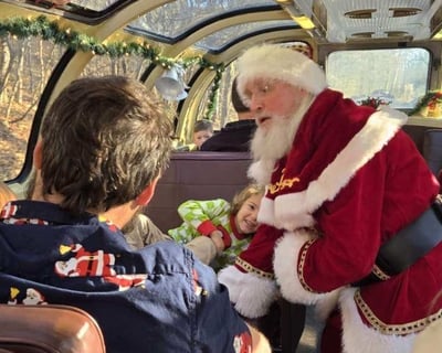Santa's Holiday Train Ride in Hiwassee River Gorge