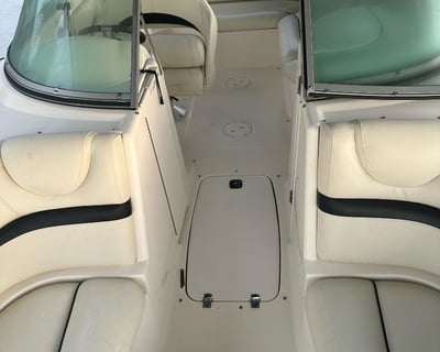Cruise Cape Coral With a Hurricane Sundeck 220 Rental