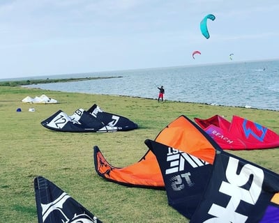 3-Hour Private Kiteboarding Lesson