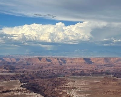 Private Sunset Hiking Tour in Canyonlands National Park