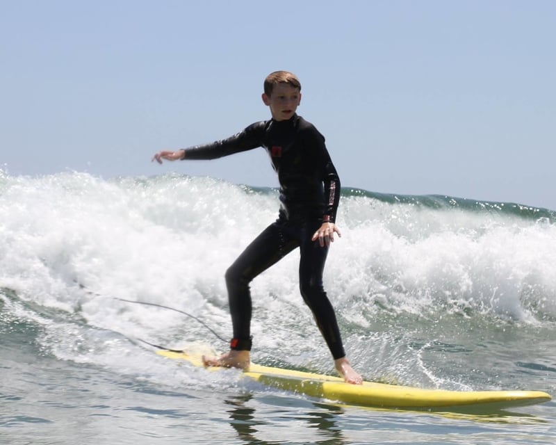 1-Hour Semi-Private Surf Lesson in Surf City