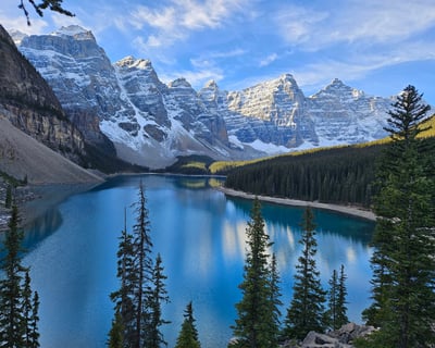 Private 10-Hour Lake Louise & Moraine Lake Tour