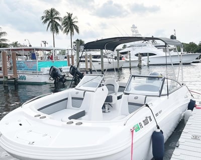 Cruise Pompano Beach on a 19' Sundeck Boat Rental
