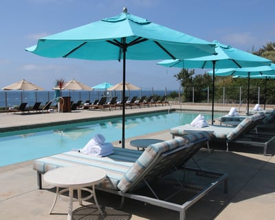 Rancho Palos Verdes Pool Daybed Rental