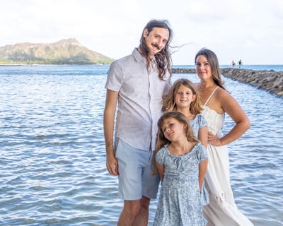 15-Minute Oahu Beach Photoshoot