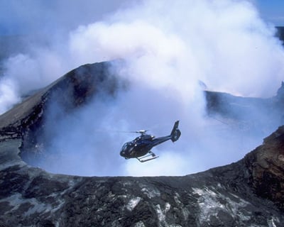 10-Hour Volcano Helicopter & Ground Tour From Hilo