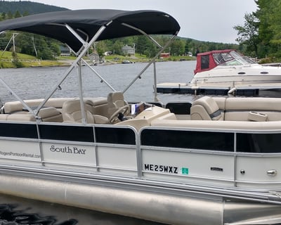 24' Pontoon Boat Rental in Rockwood