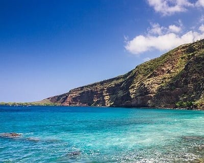 Kealakekua Bay: Kayak to Vibrant Coral Reefs