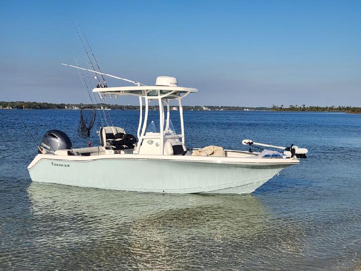 Private Boat Crap Island Tours