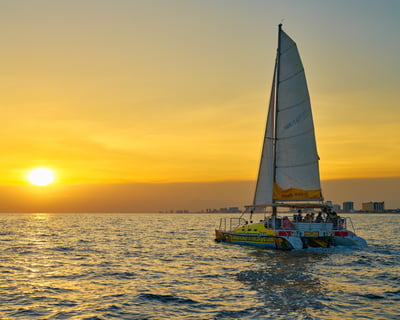 Evening Sunset Sail on the Footloose Catamaran