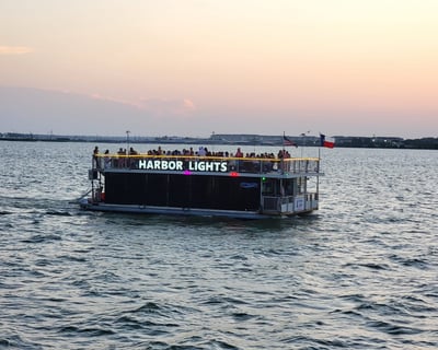 Adults-Only Dinner Cruise On Lake Ray Hubbard