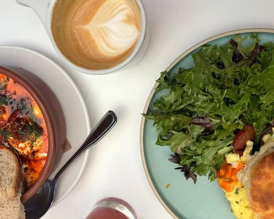 Sonoma Farm-To-Table Brunch And Wellness Hike