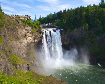 Explore Snoqualmie Falls Guided Tour From Seattle