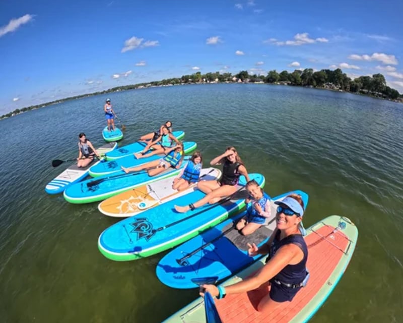 Private Paddleboard Lesson in Sylvan Lake