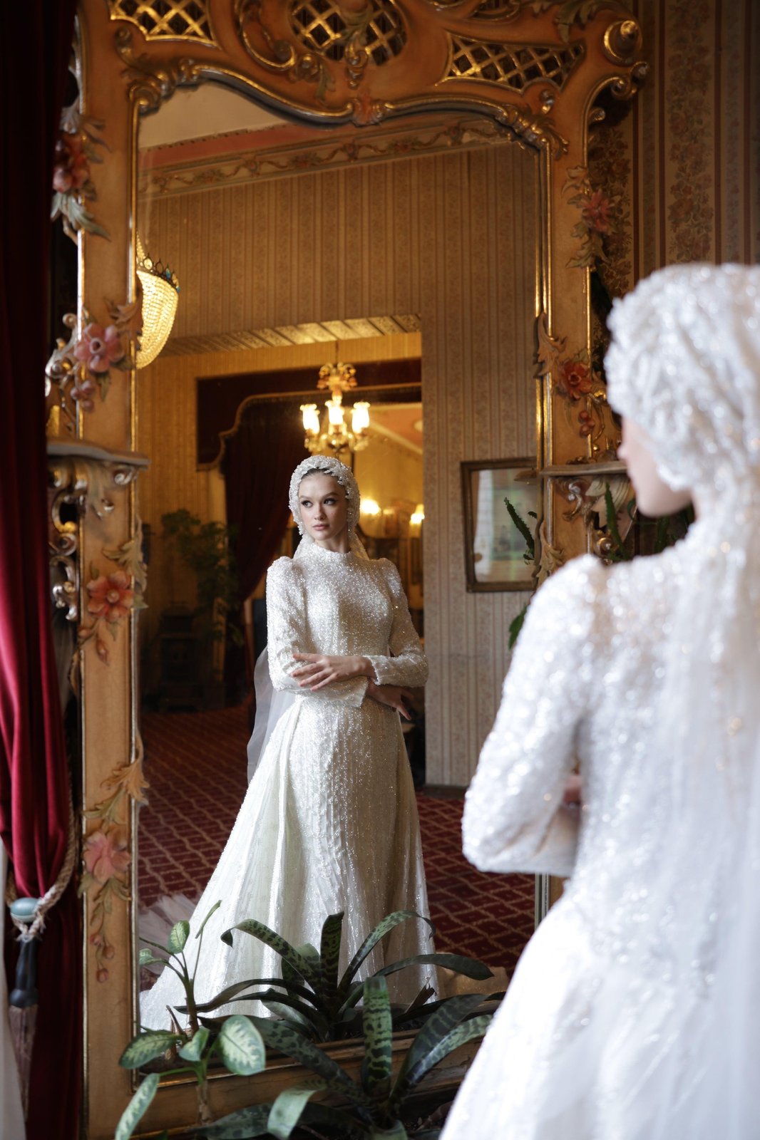 Oscar Kuyruklu Gelinlik - Beyaz