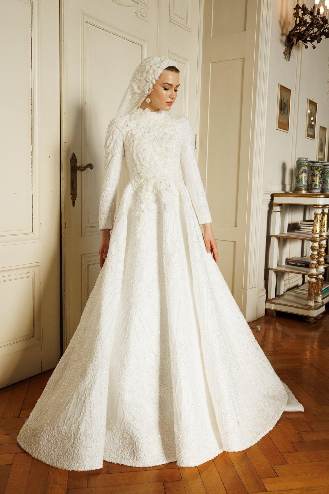 Diva Çiçek Detaylı Gelinlik - Beyaz