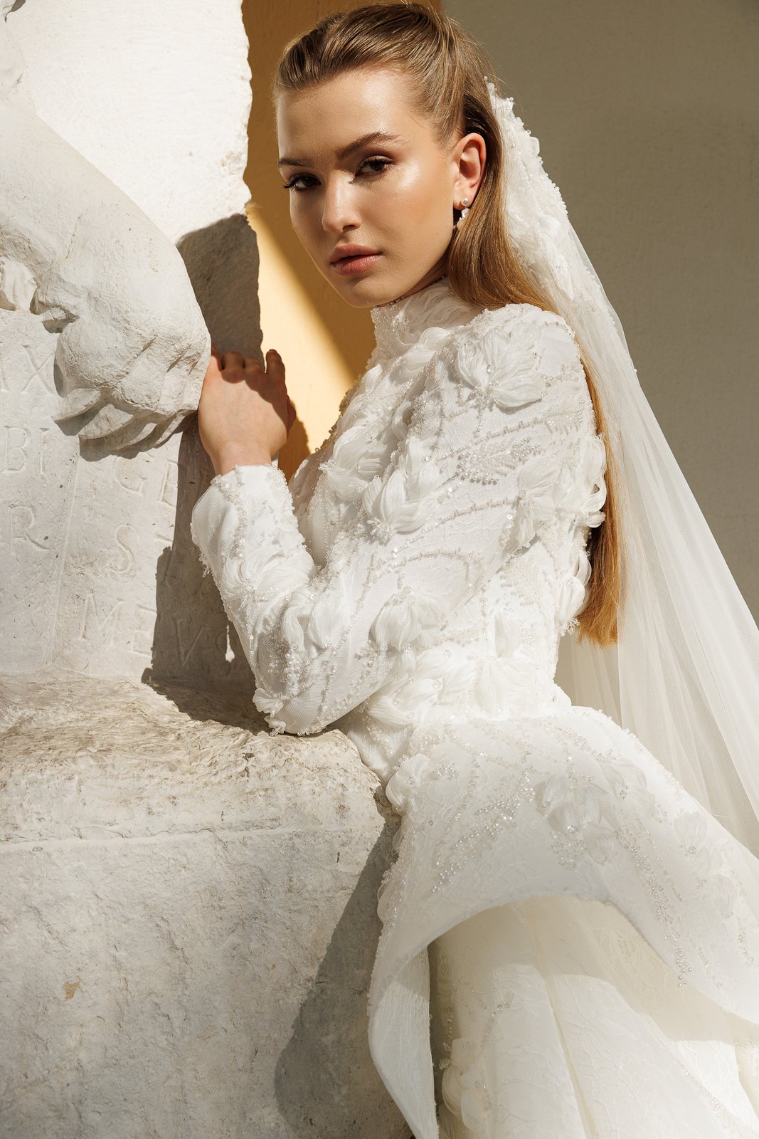 Audrey Kuyruklu Gelinlik - Beyaz