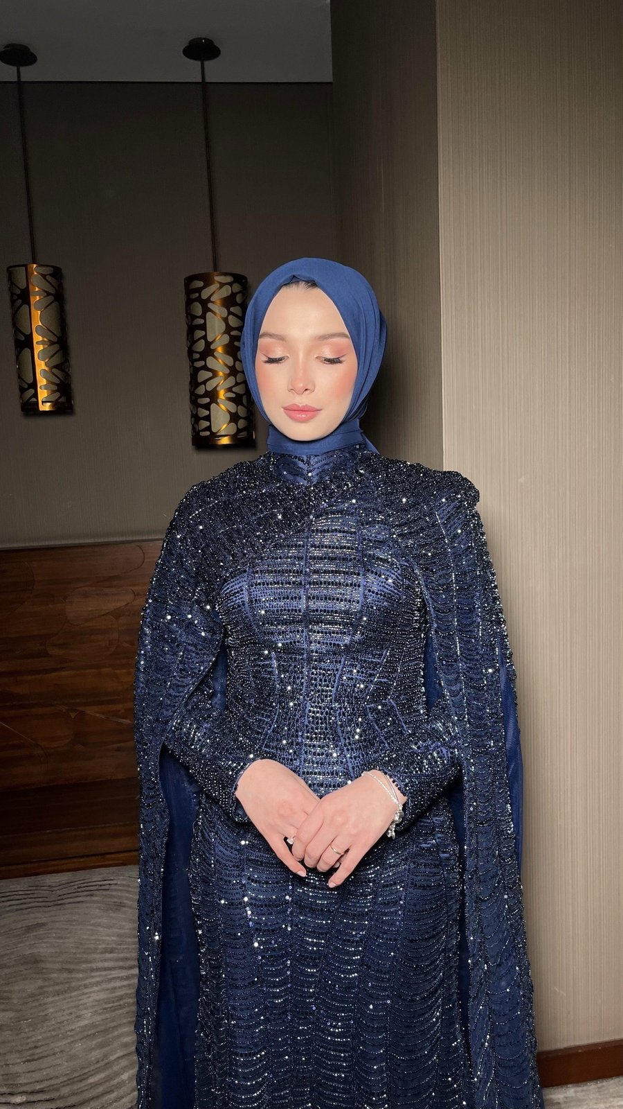 Jasmine Pelerinli Elbise - Lacivert