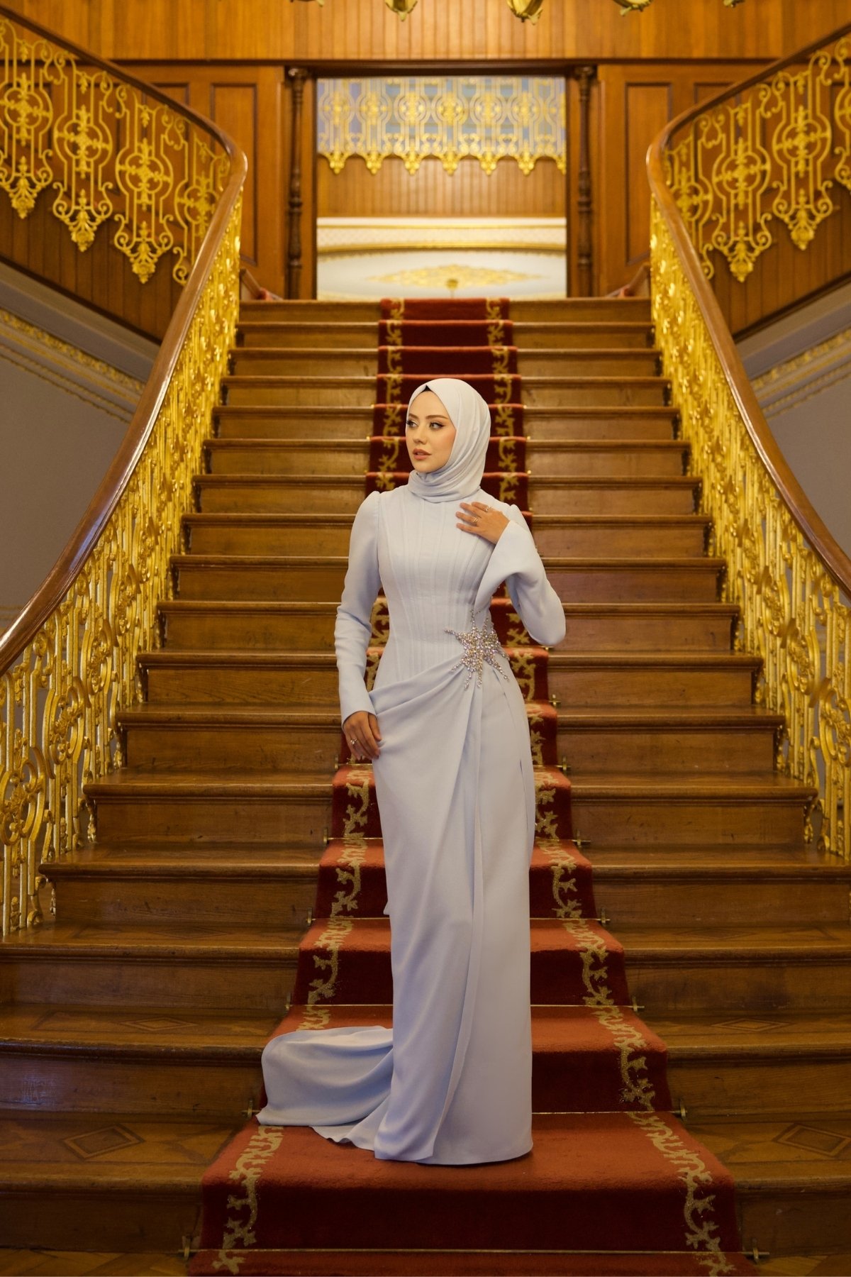 Astra İşlemeli Elbise