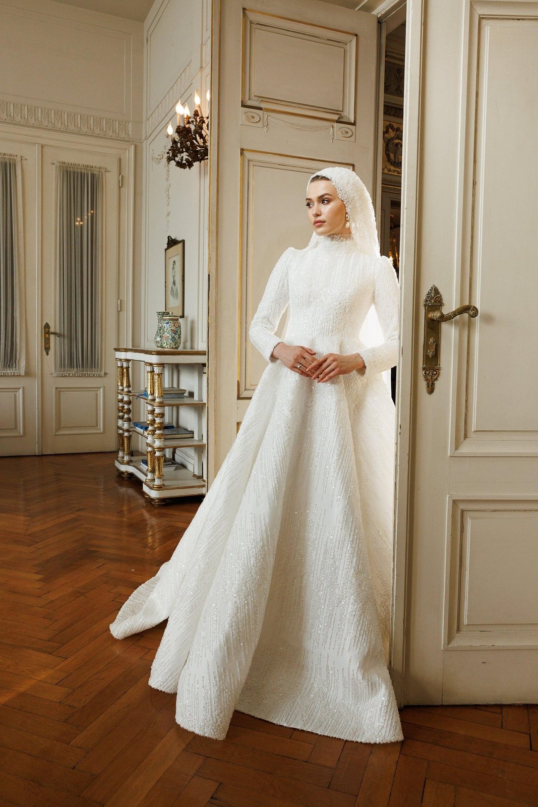 Rolling İşlemeli Gelinlik