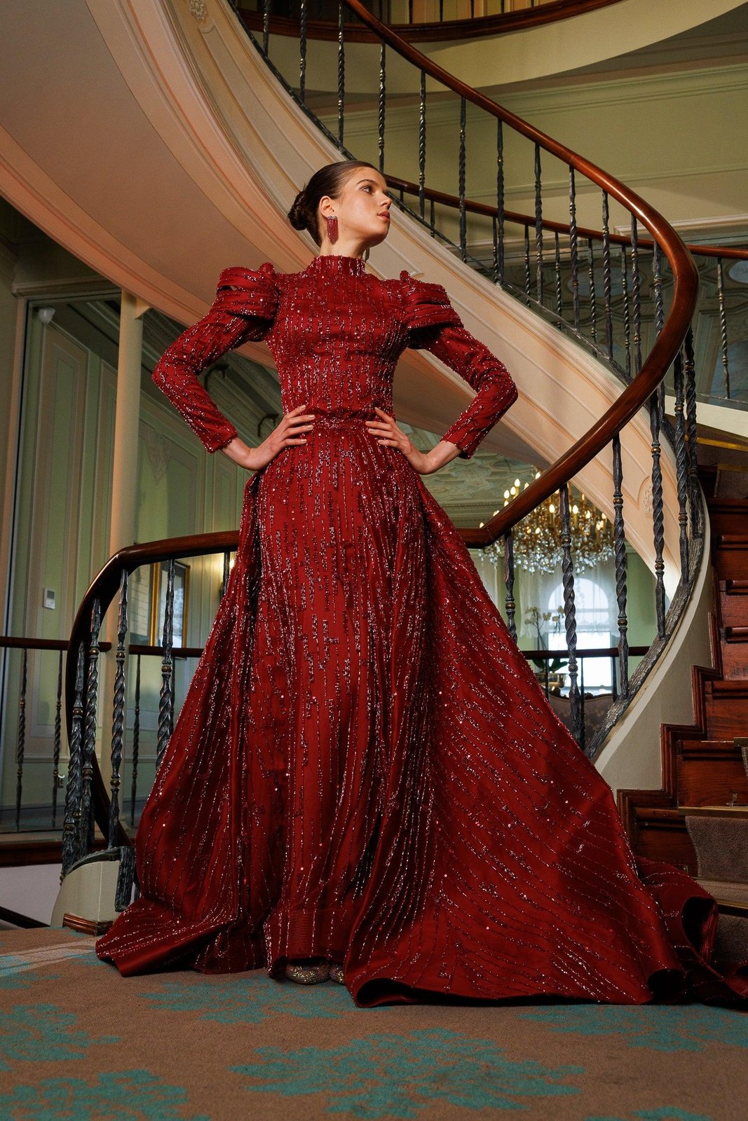 Nessa Kuyruklu Elbise